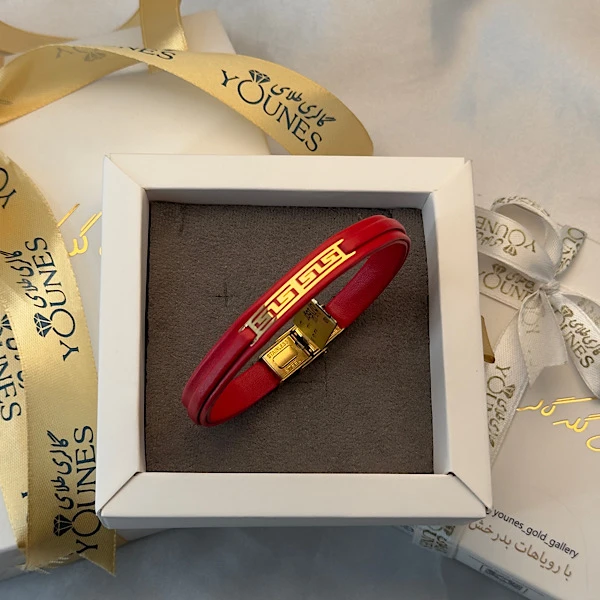 تصویر دوم دستبند طلا زنانه چرم ورساچه درشت